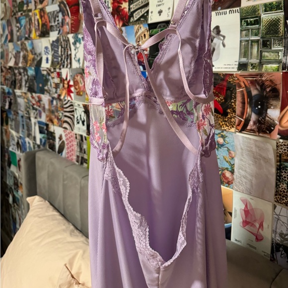 Purple dress with sheer sides and open back size small - Picture 2 of 3